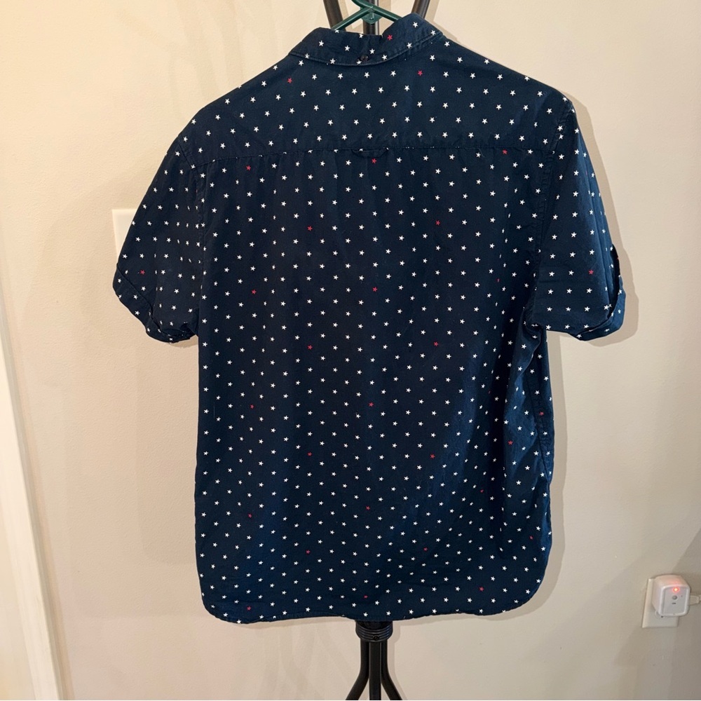 Men’s Patriotic Shirt - Size L - Picture 6 of 6